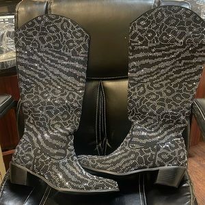 Women's Rhinestone Knee High Cowboy Boots With Side Zipper
